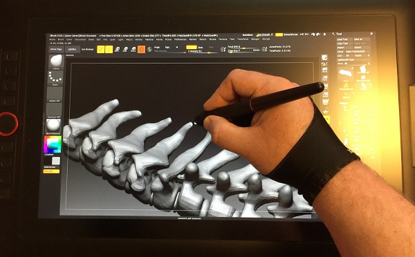 XPPen Artist 15.6 Pro display tablet gráfico escultura no Zbrush